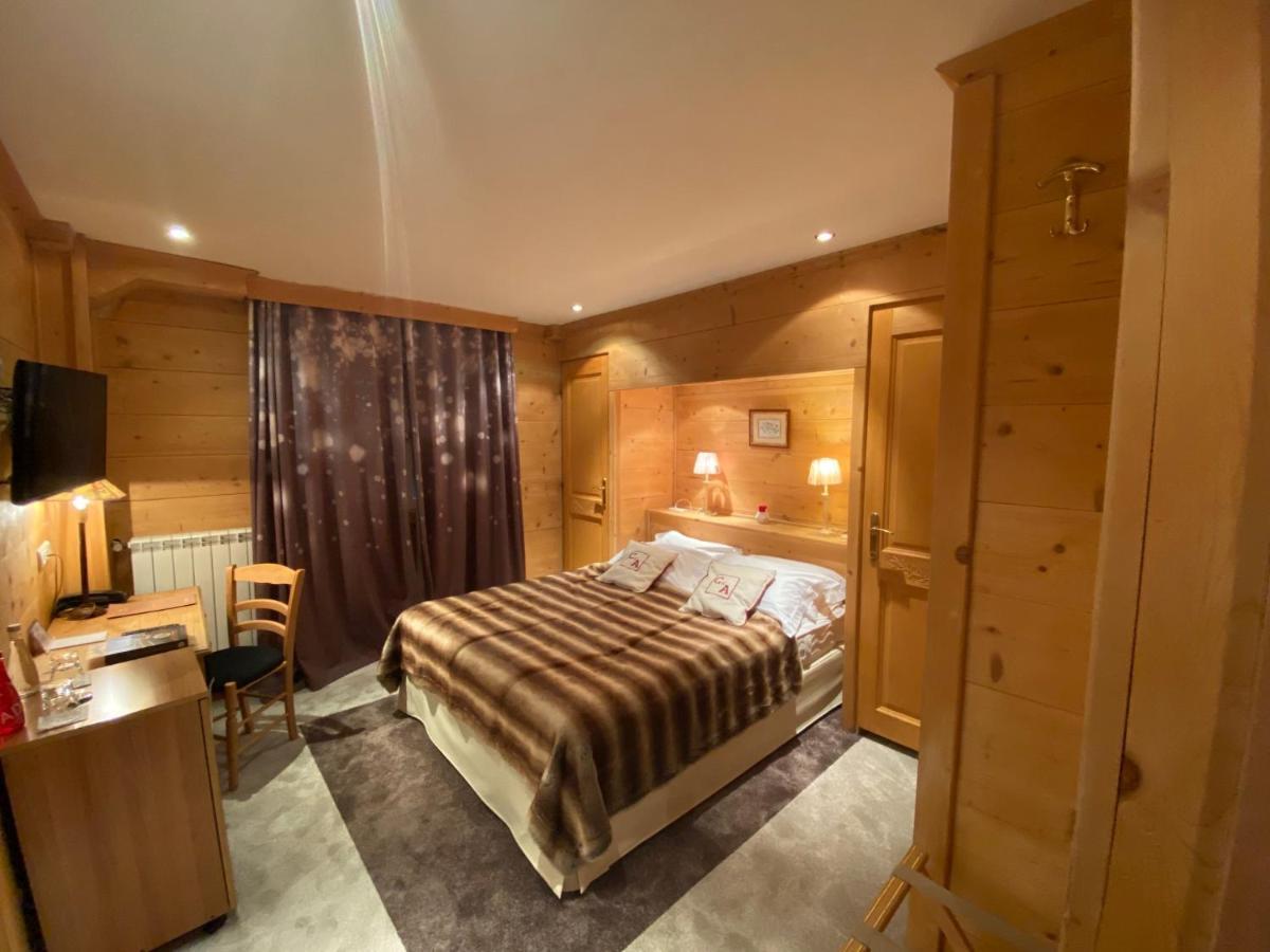 Hotel Le Chalet D'Auron Restaurant Et Spa Dış mekan fotoğraf