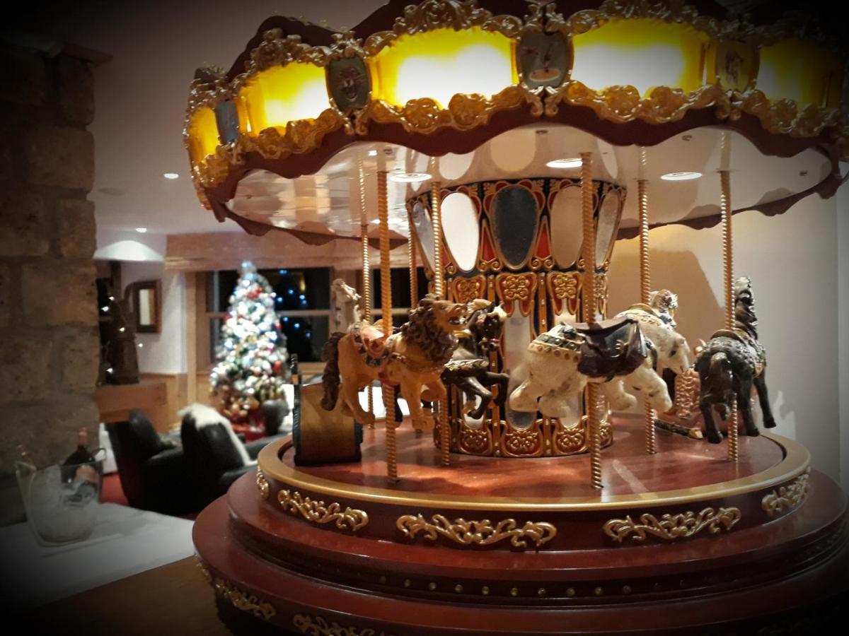 Hotel Le Chalet D'Auron Restaurant Et Spa Dış mekan fotoğraf
