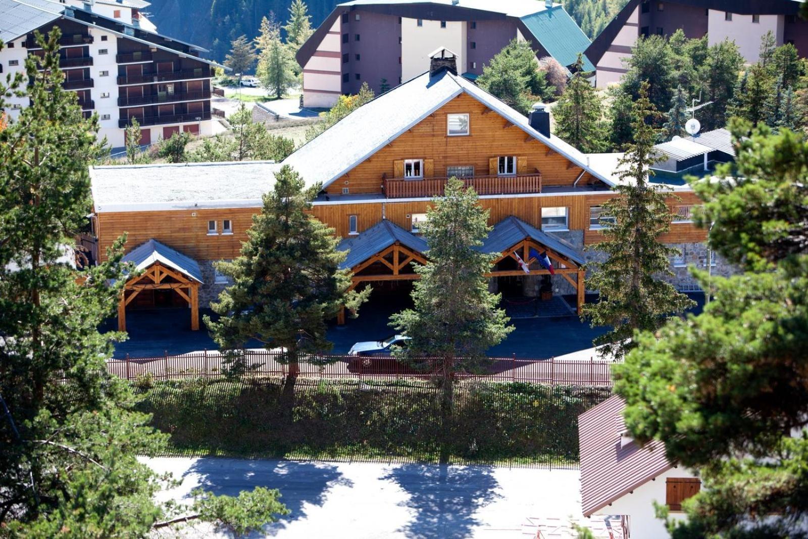 Hotel Le Chalet D'Auron Restaurant Et Spa Dış mekan fotoğraf
